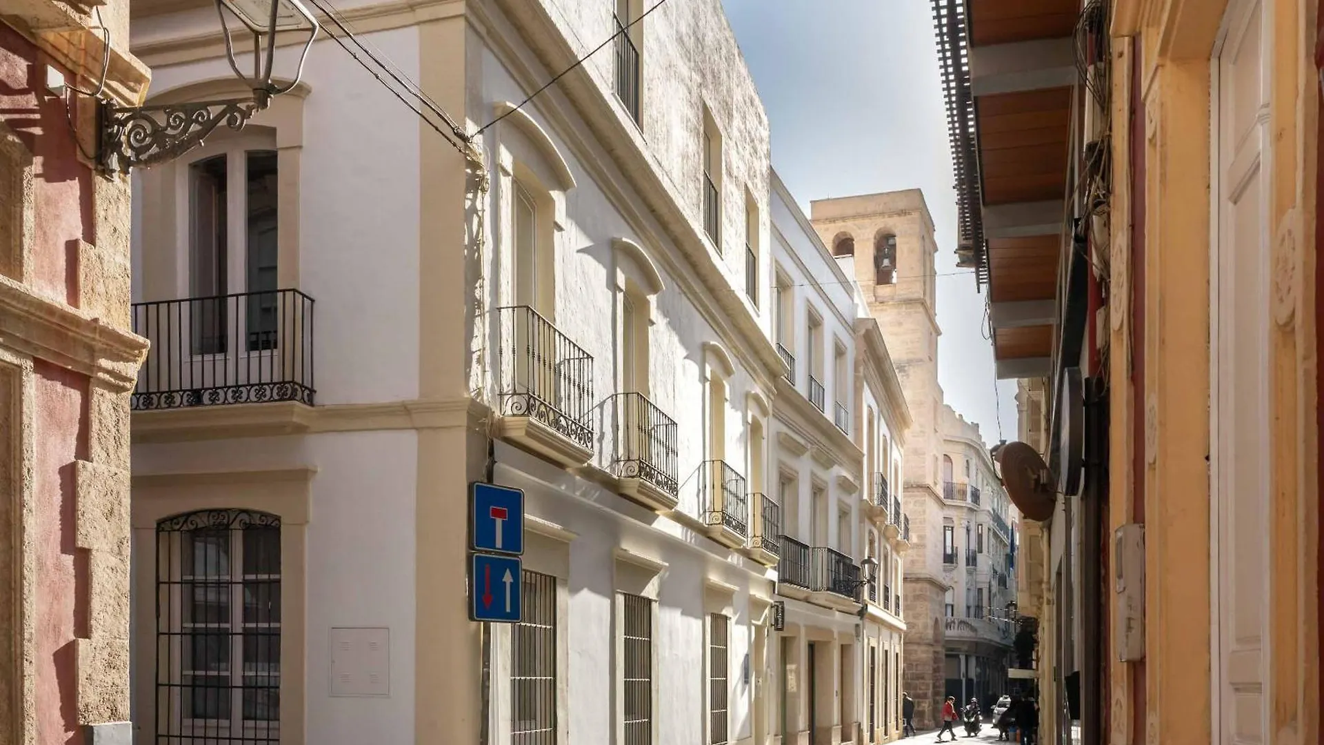 Apartment Limehome Almeria Hernan Cortes