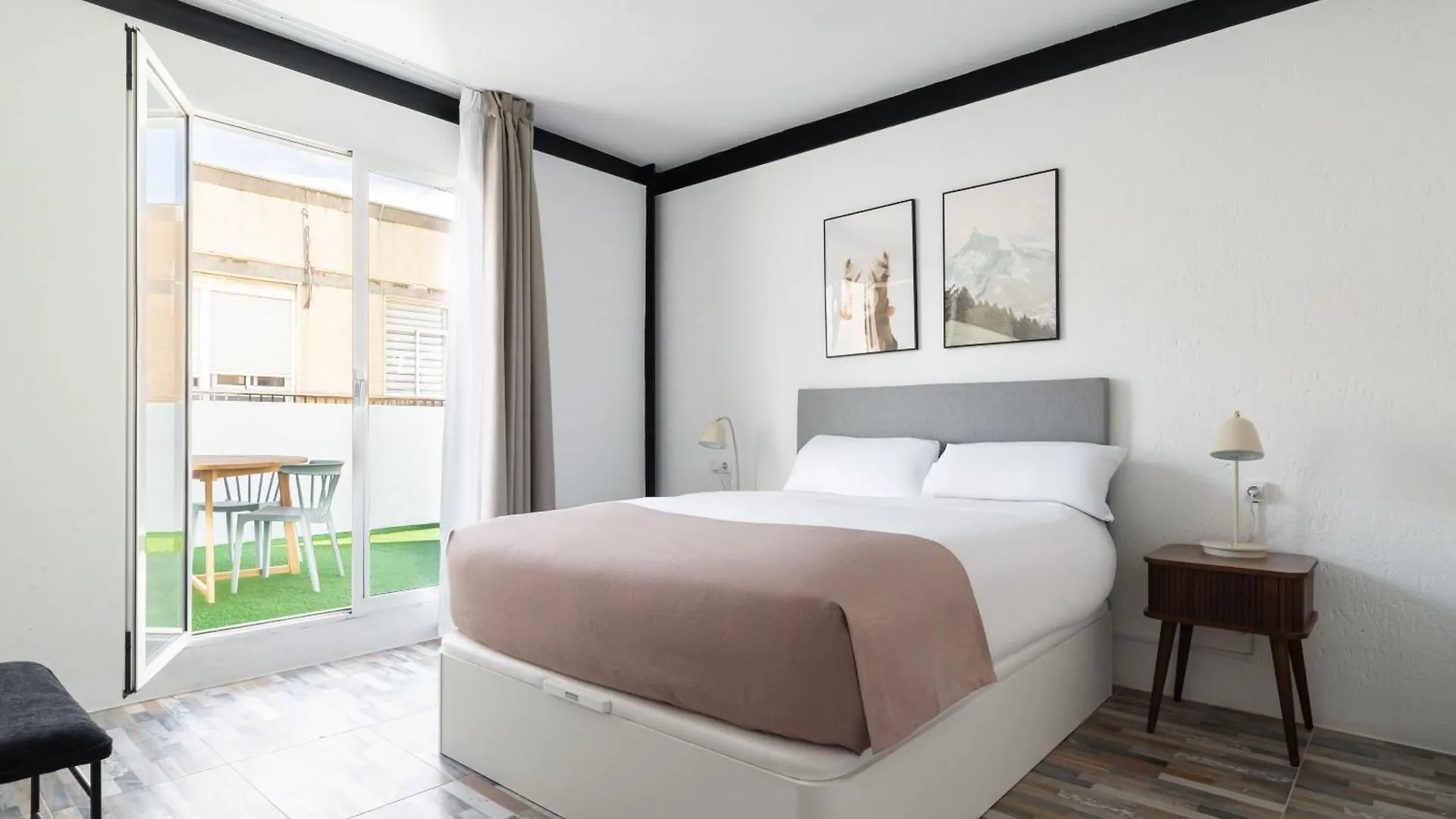 Limehome Almeria Hernan Cortes 0*,  Spain