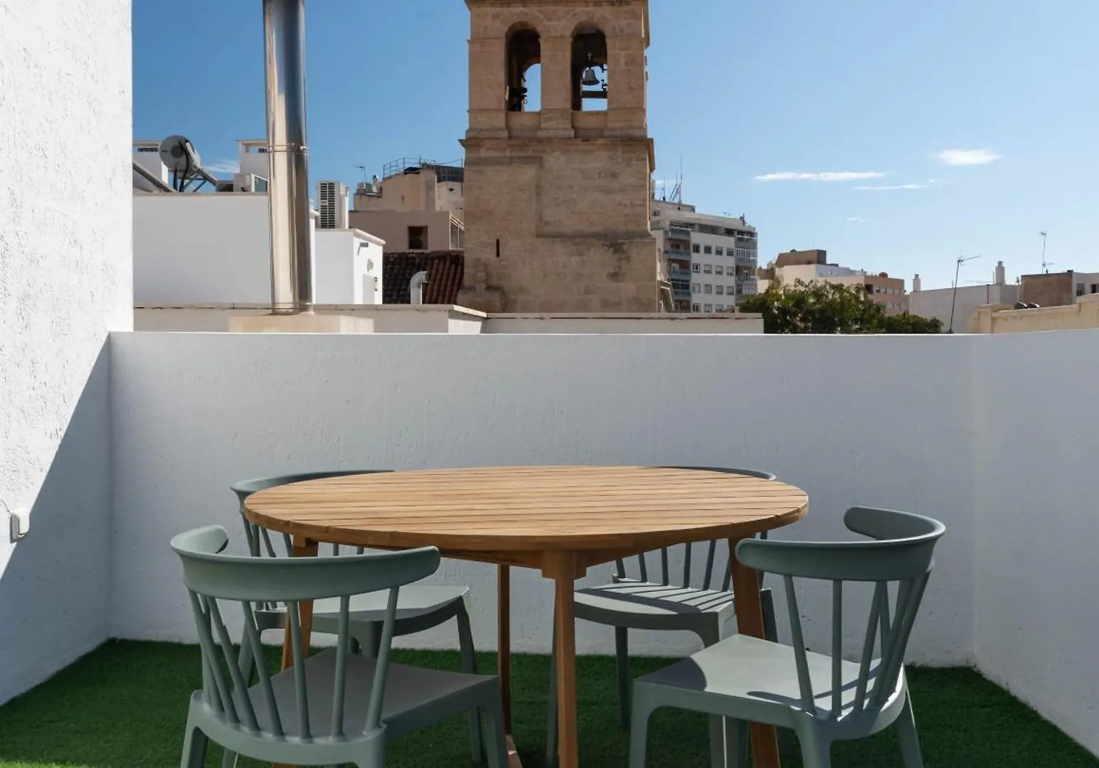 Apartment Limehome Almeria Hernan Cortes