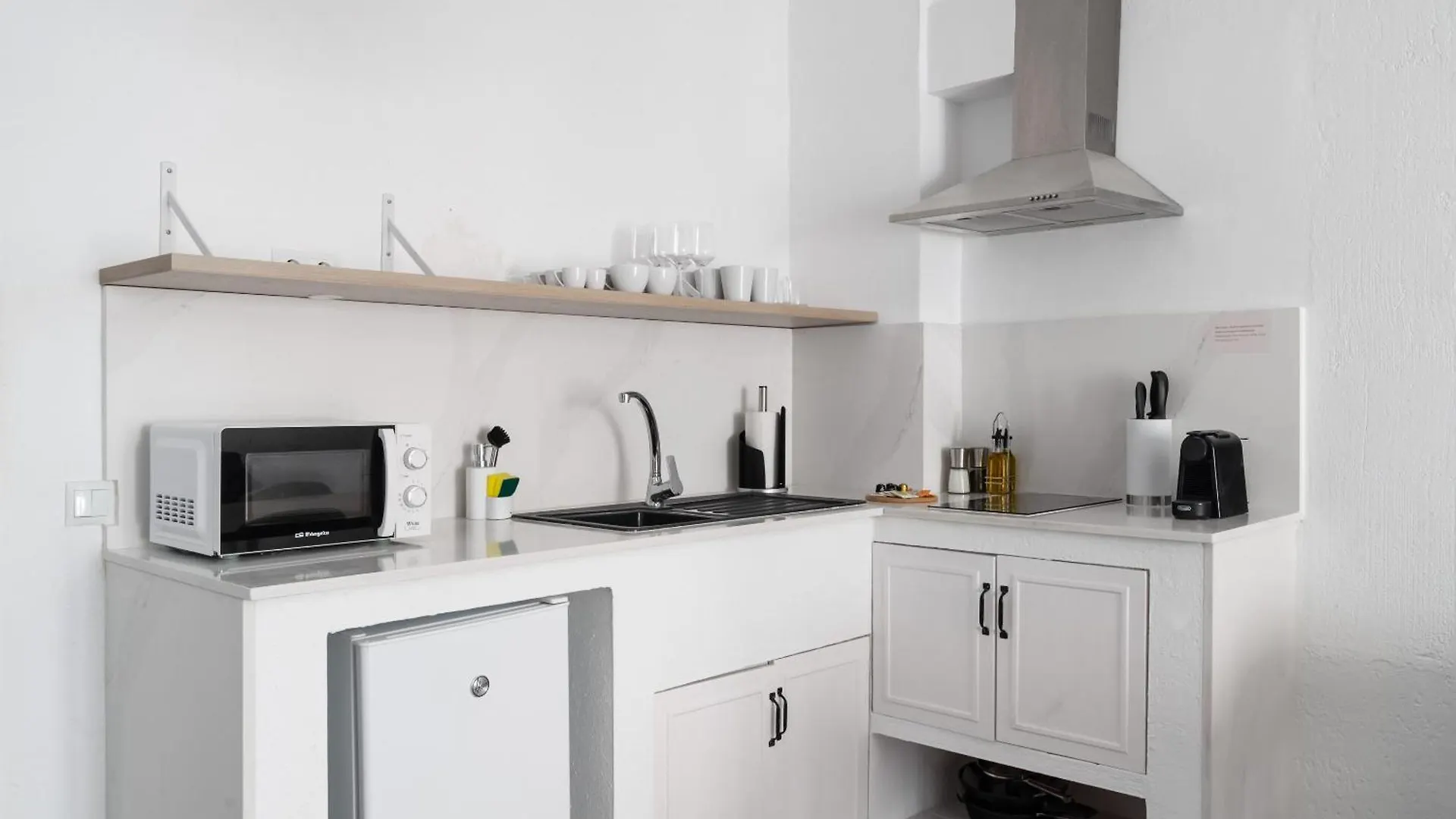 Apartment Limehome Almeria Hernan Cortes Spain