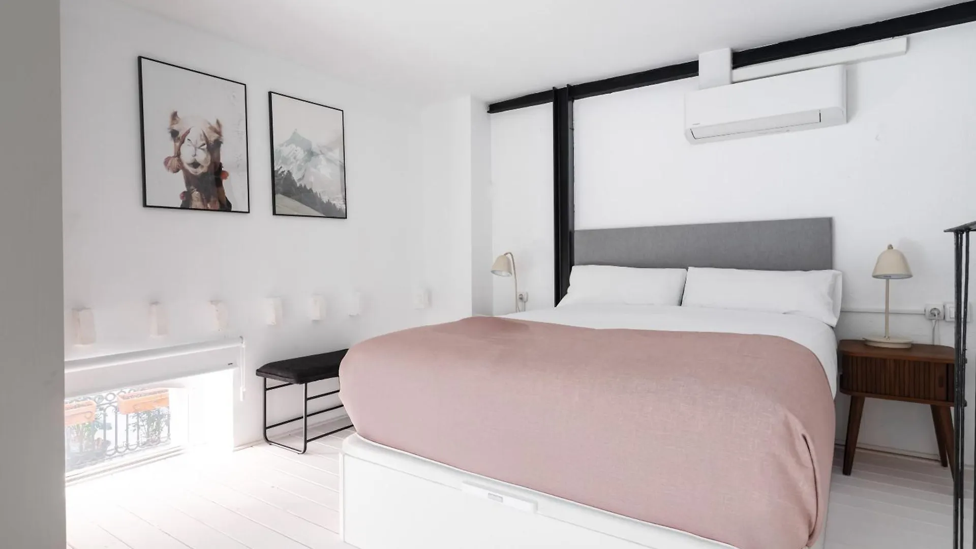 Apartment Limehome Almeria Hernan Cortes Spain